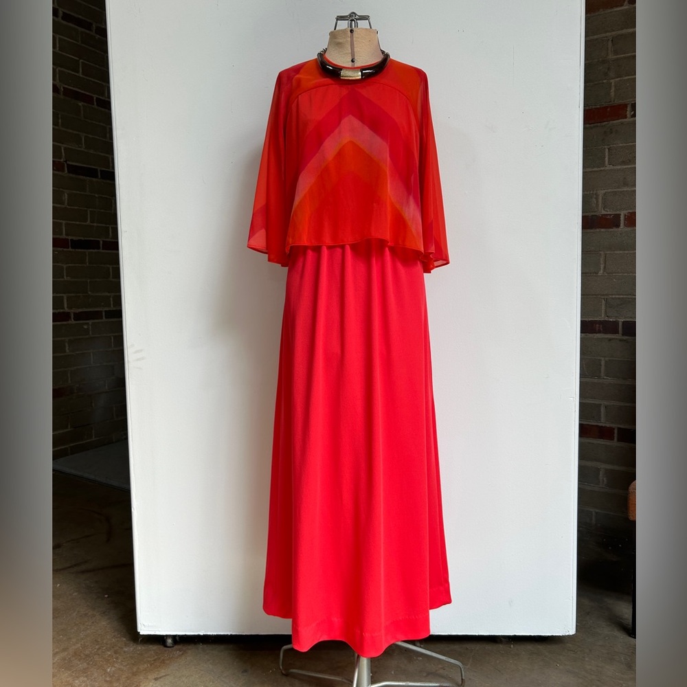 Vintage Claire Larabee 1970s Red/Orange Chevron Sheer Caplet Maxi Dress Sz Small